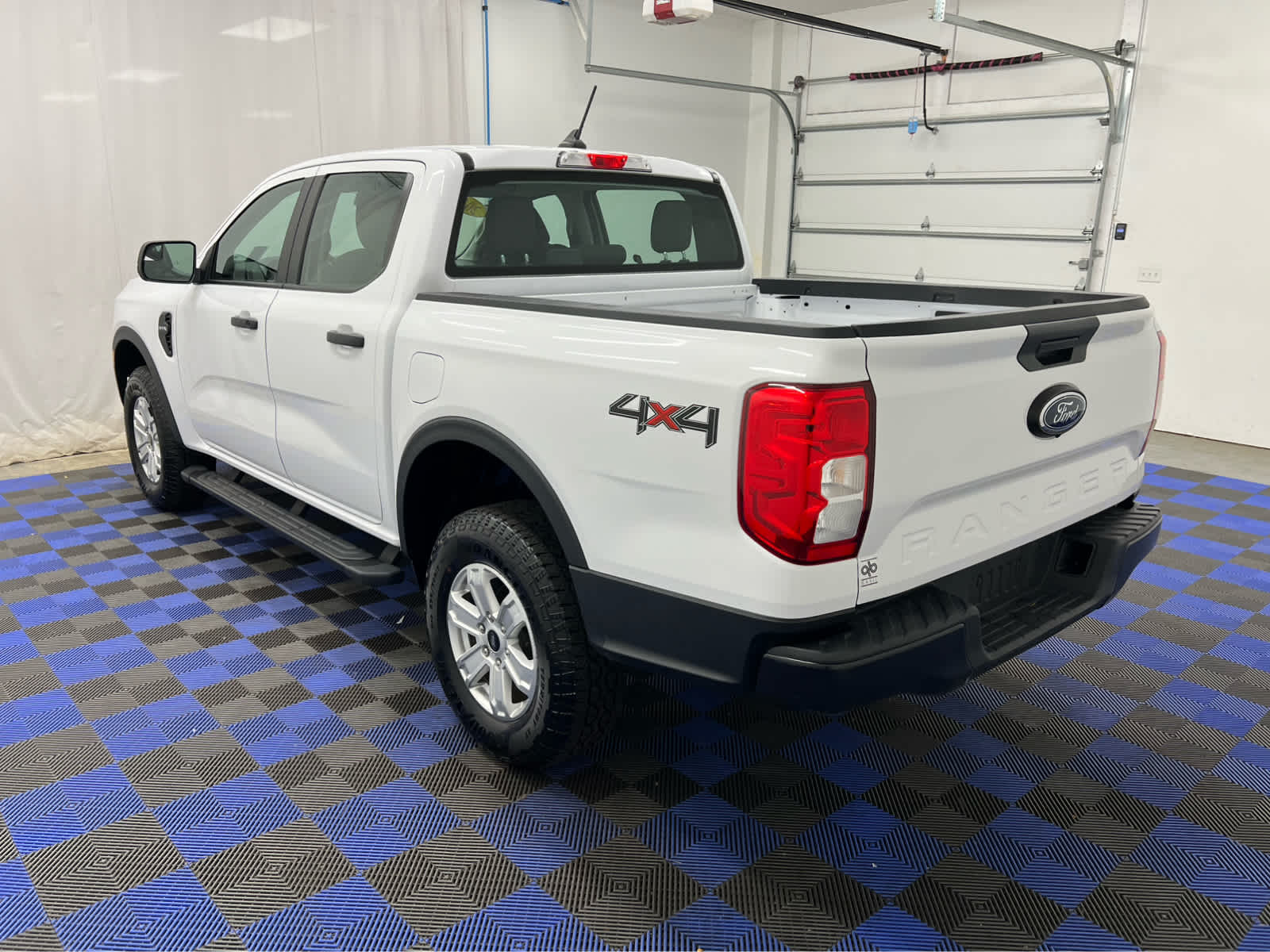 2024 Ford Ranger XL photo 4