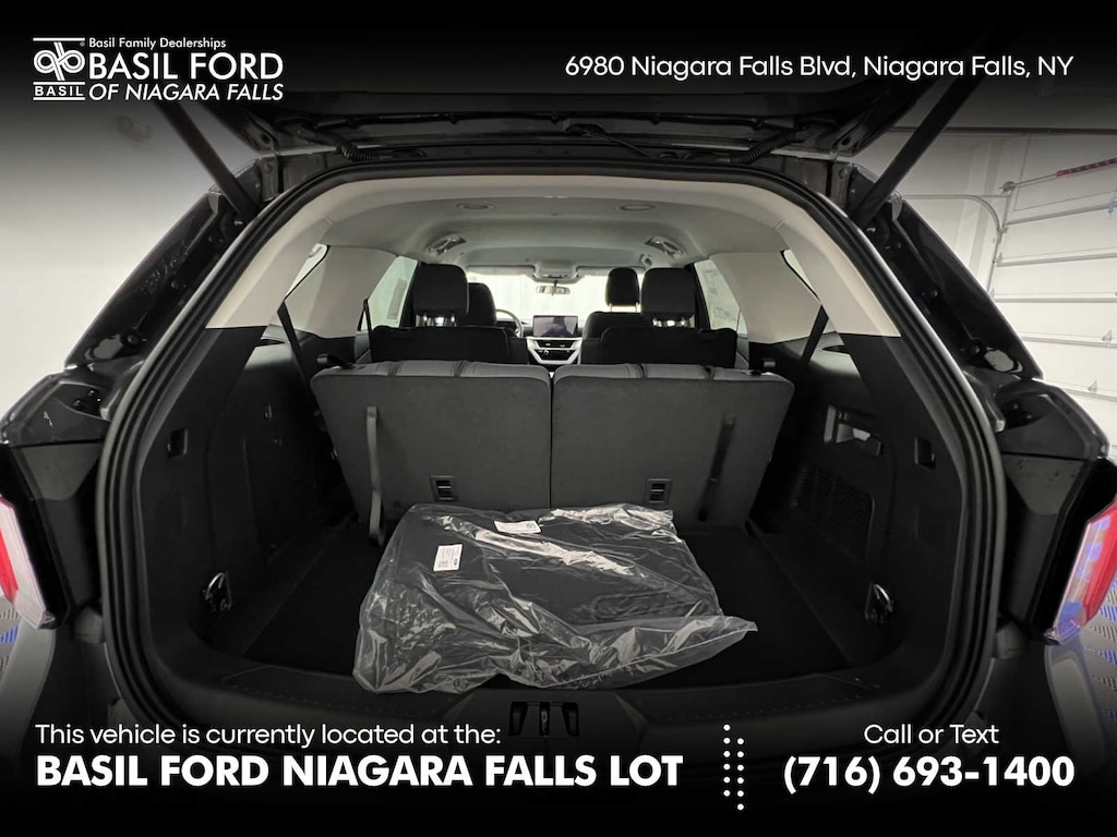 2026 Ford Explorer photo 3