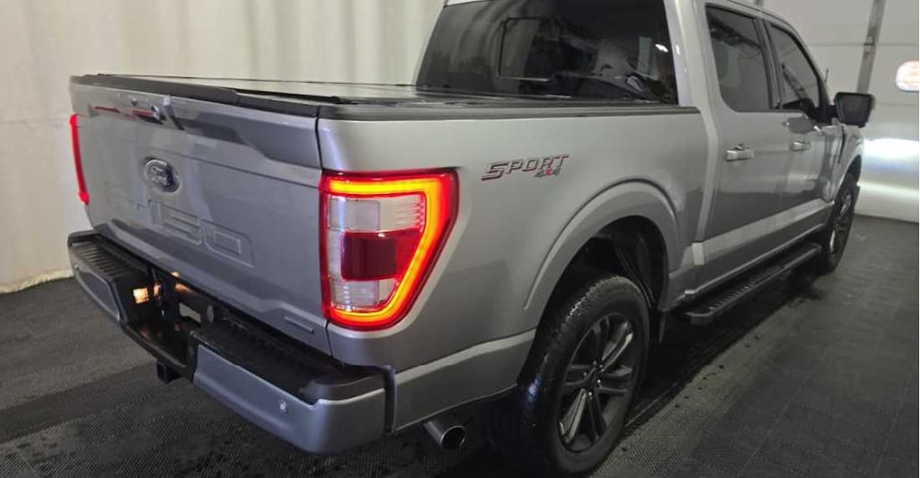 Used 2023 Ford F-150 Lariat 4WD Supercrew 5.5 Box Truck SuperCrew Cab