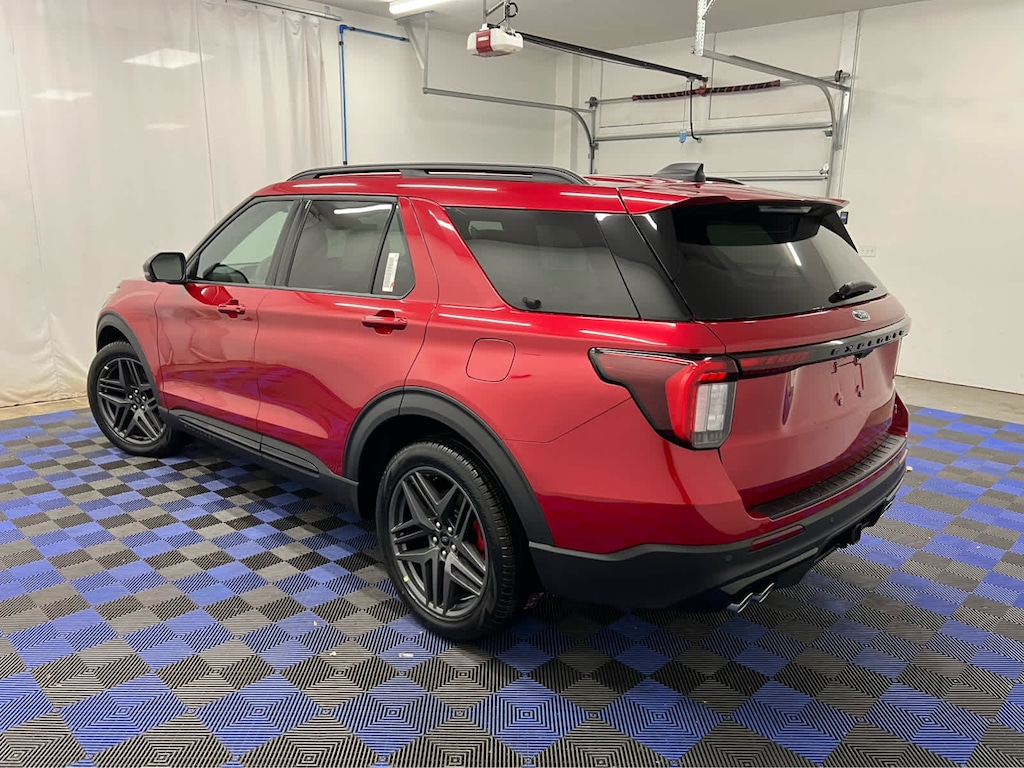 New 2025 Ford Explorer ST 4WD
