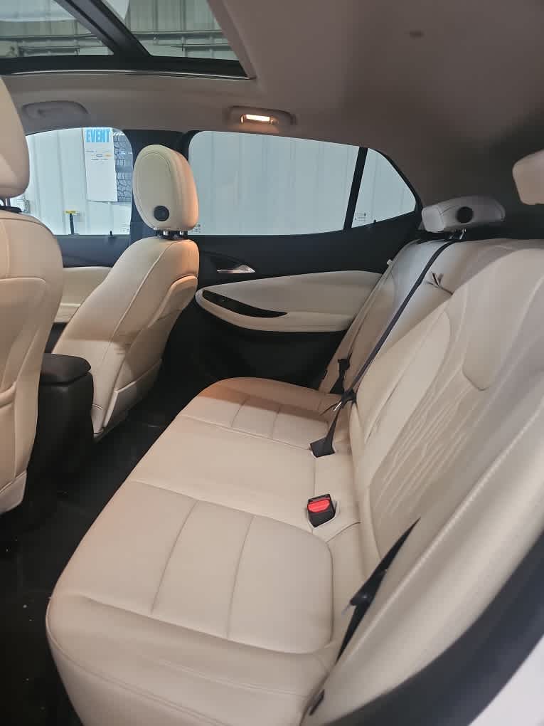 2024 Buick Encore GX Avenir photo 4