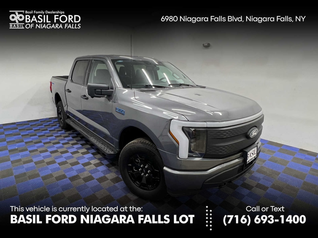 New 2025 Ford F-150 Lightning XLT 4WD Supercrew 5.5 Box 4WD SuperCrew 5.5 Box