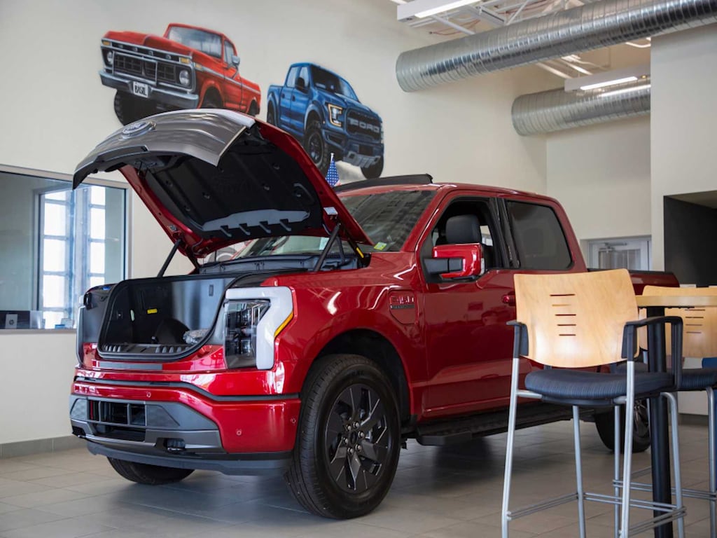 Used 2020 Ford Super Duty F-250 SRW Lariat 4WD Crew Cab 6.75 Box Truck Crew Cab