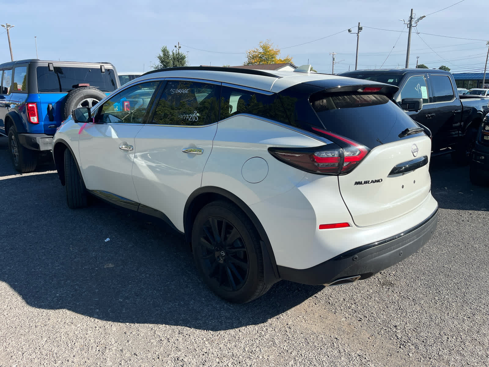 2023 Nissan Murano SL photo 2