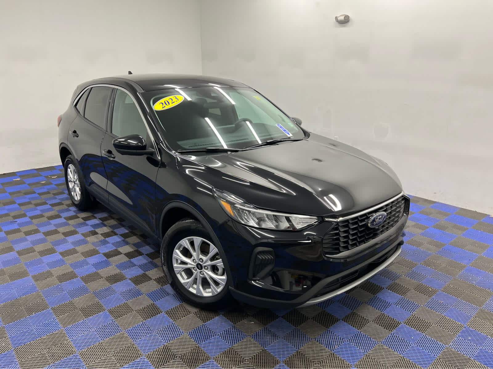 2023 Ford Escape Active's photo