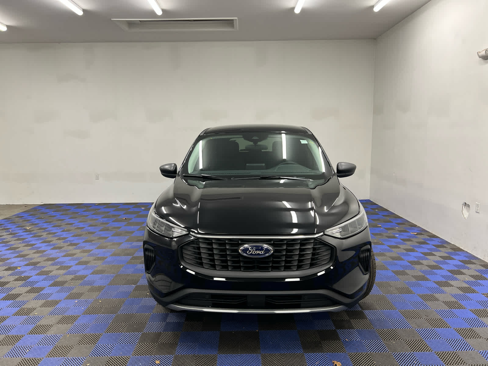 2025 Ford Escape Active photo 2