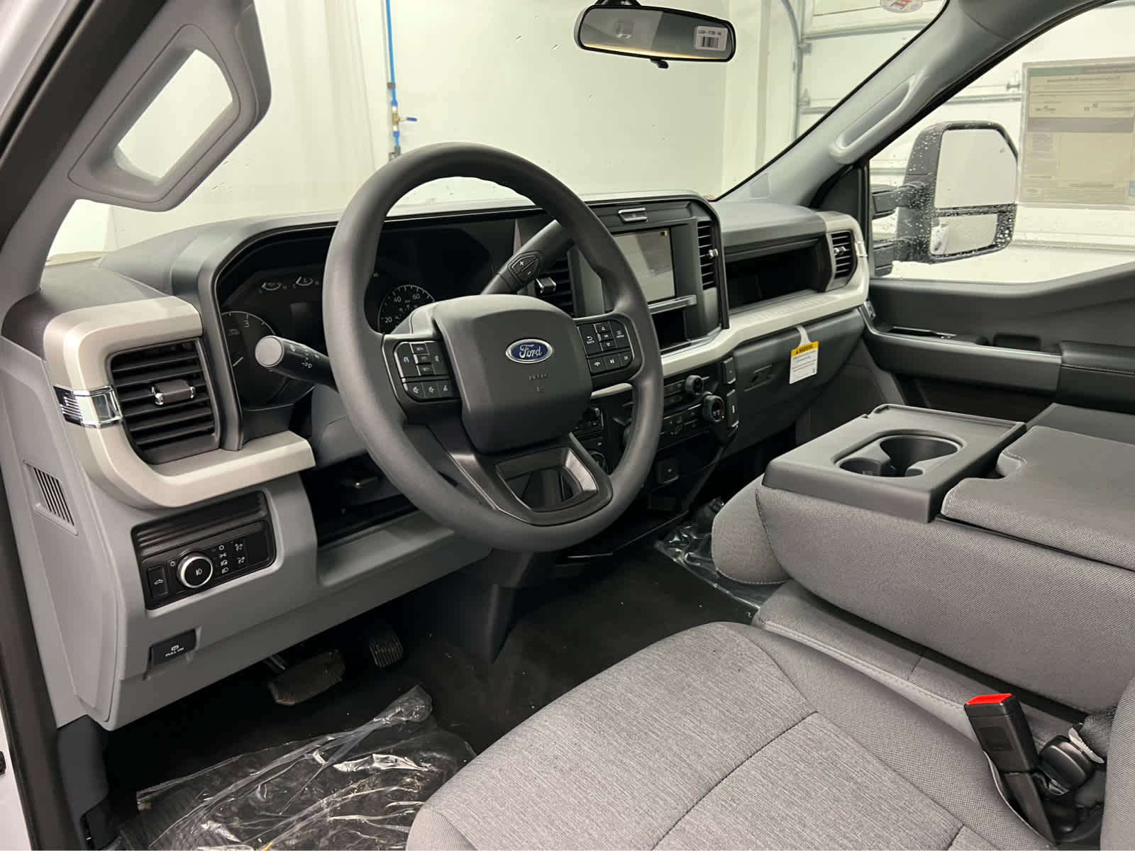 2026 Ford F-350 Super Duty XL - Photo 10