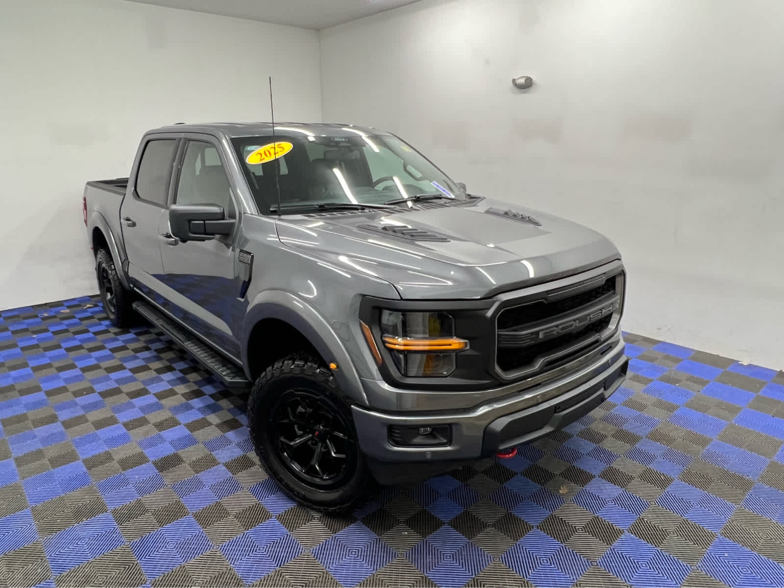 2025 Ford F-150 XLT's photo