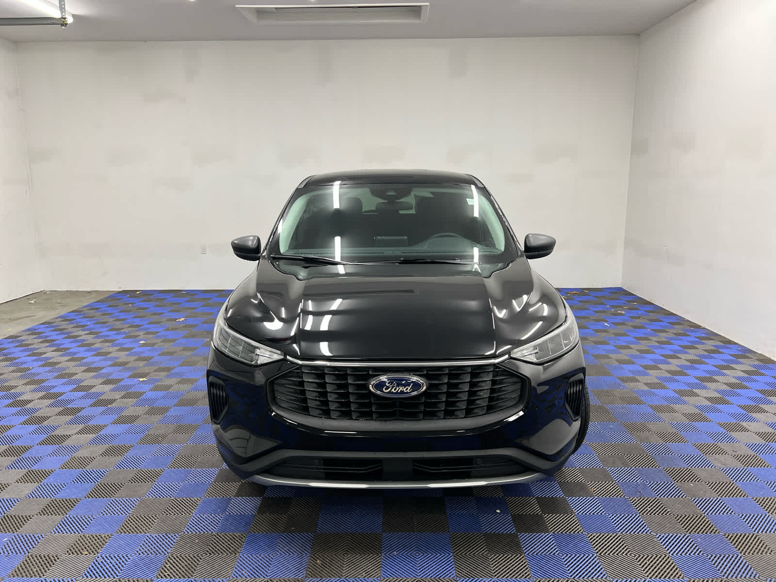 2025 Ford Escape Active photo 2