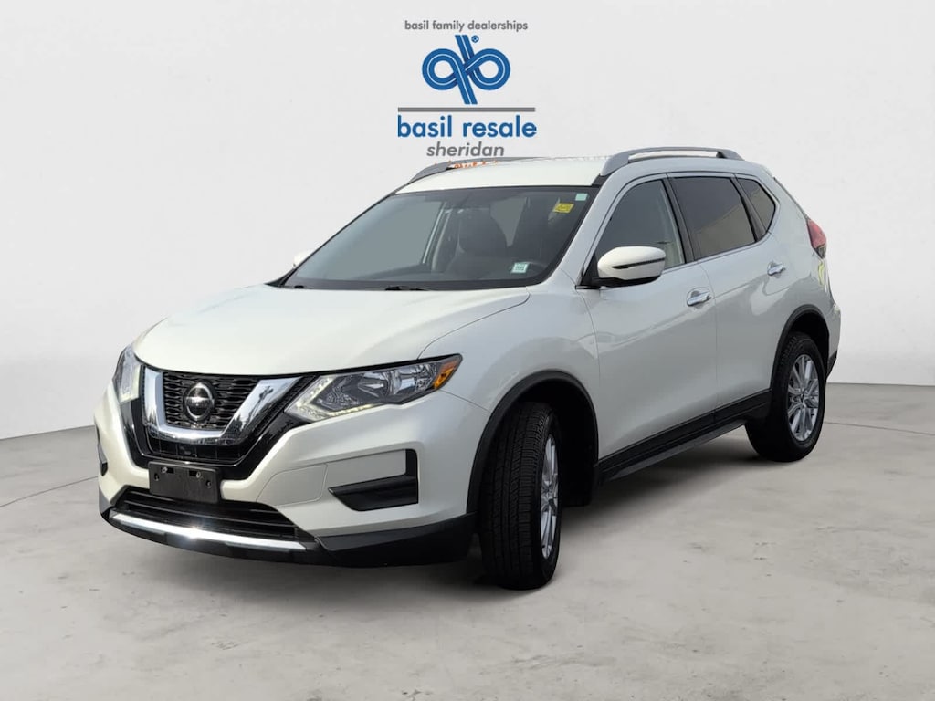 Used 2018 Nissan Rogue SV AWD