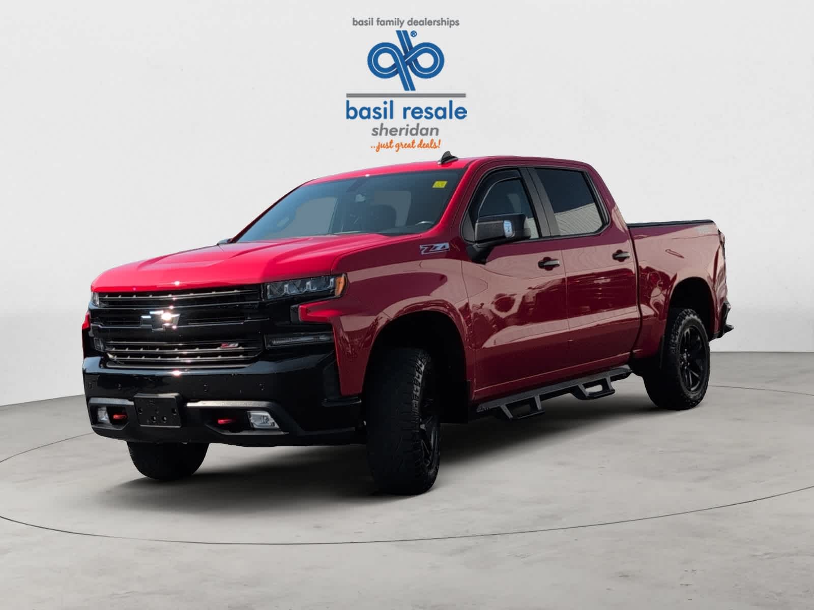 2019 Chevrolet Silverado 1500 LT Trail Boss photo 2