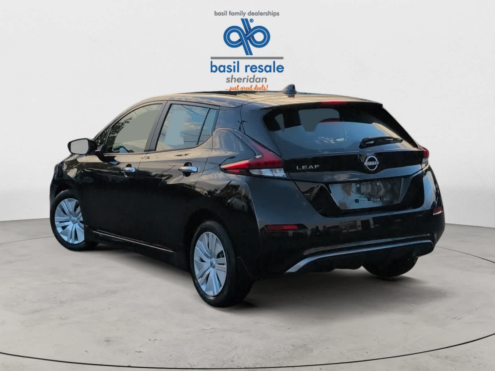 2024 Nissan Leaf S photo 4