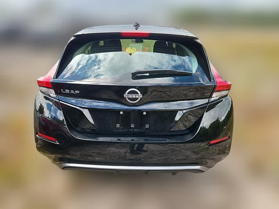 2024 Nissan Leaf S photo 2