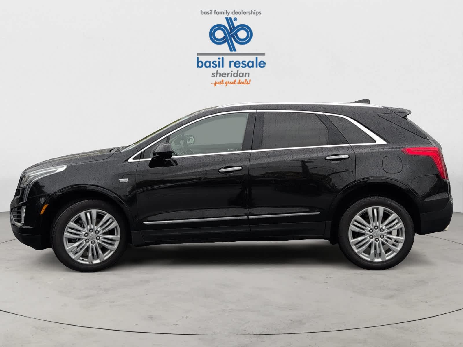 2018 Cadillac XT5 Premium Luxury photo 3