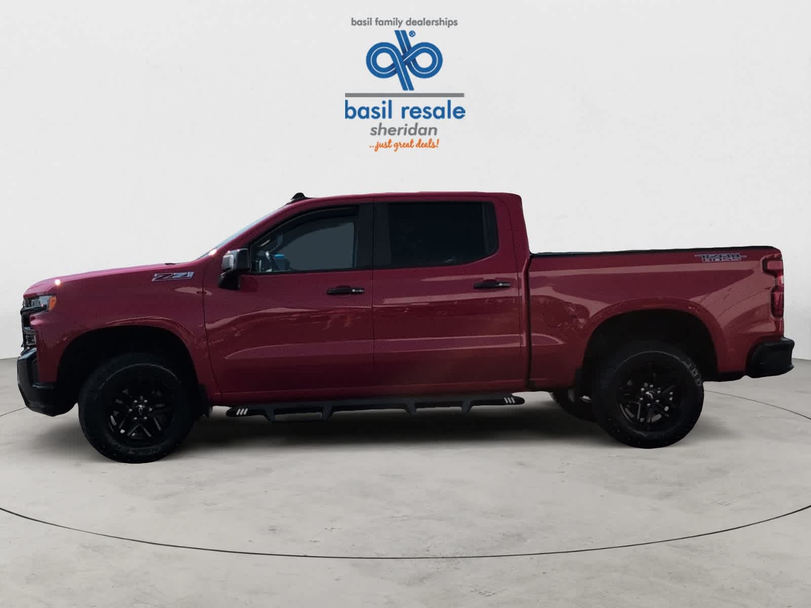 2019 Chevrolet Silverado 1500 LT Trail Boss photo 3