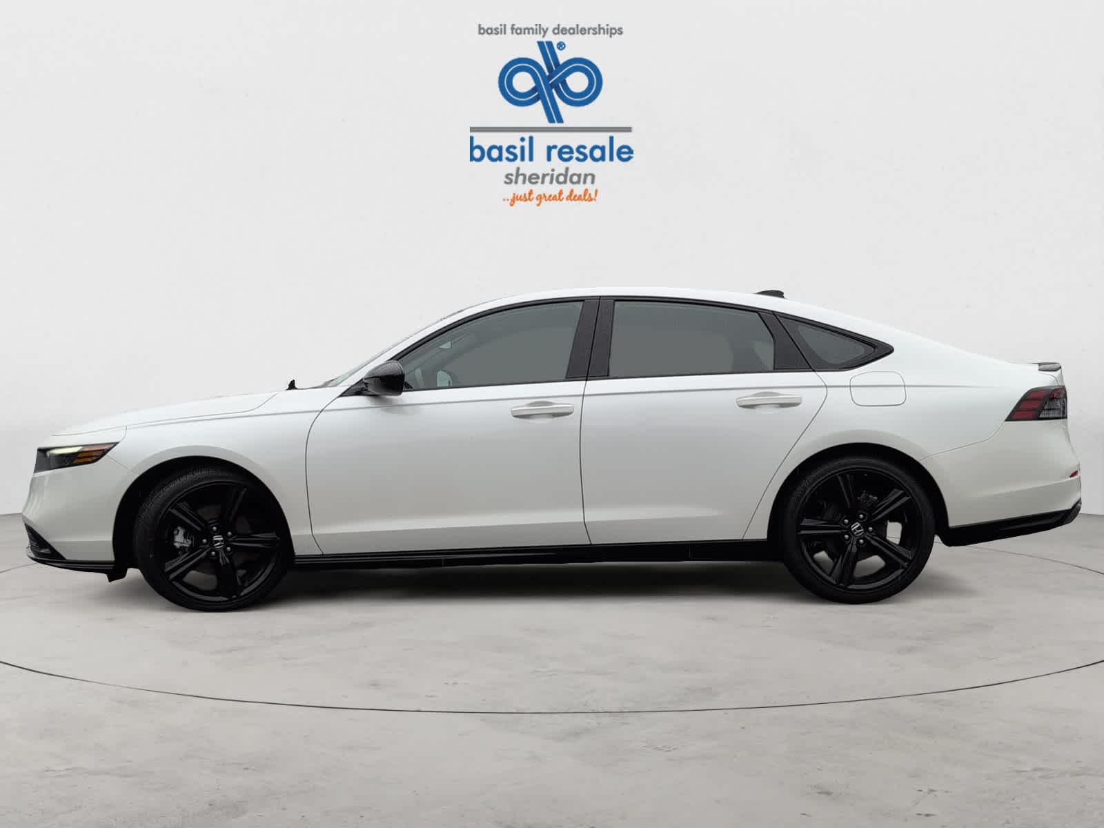 2023 Honda Accord Hybrid Sport-L photo 3