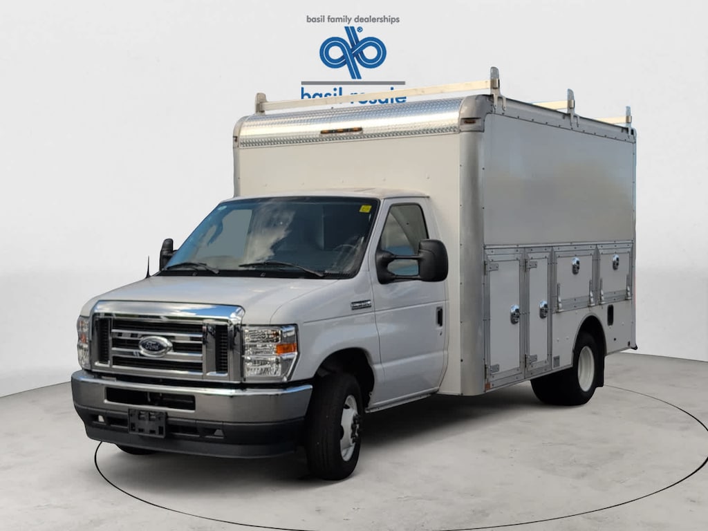 Used 2023 Ford E-Series Cutaway