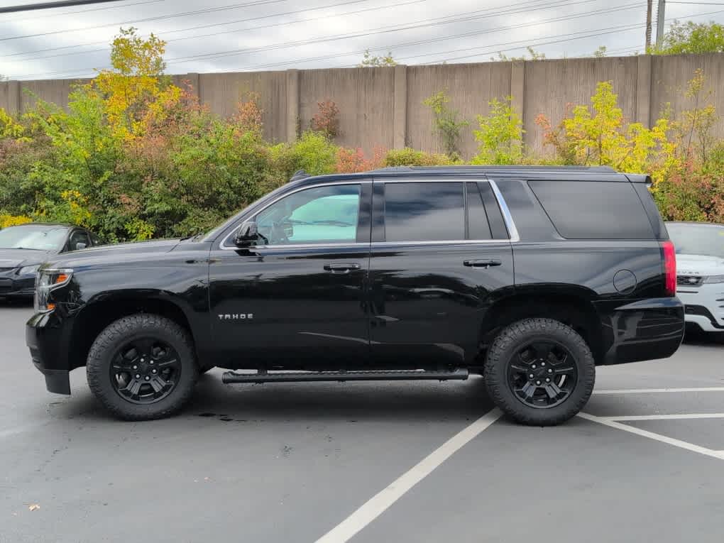 2019 Chevrolet Tahoe LS photo 4