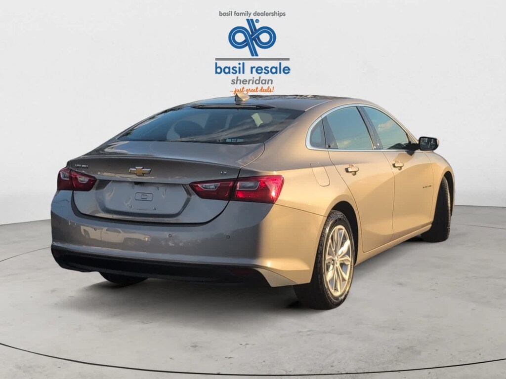 2024 Chevrolet Malibu 1LT photo 4