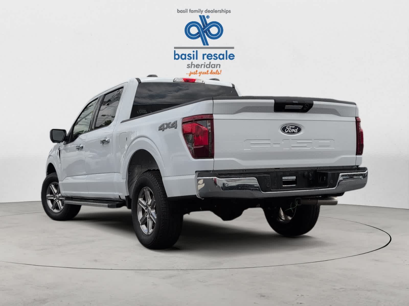 2024 Ford F-150 XLT photo 4