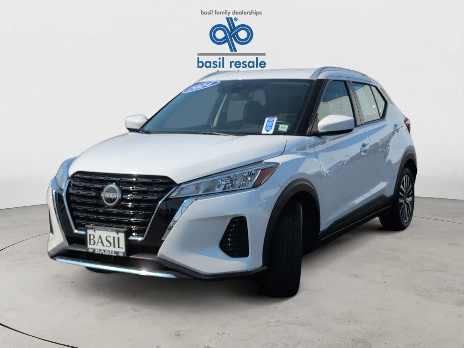 2024 Nissan Kicks SV photo 2
