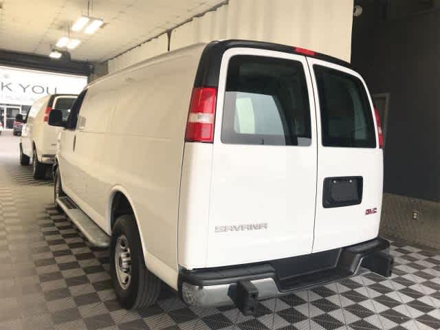 2023 Gmc Savana 2500 Cargo photo 2