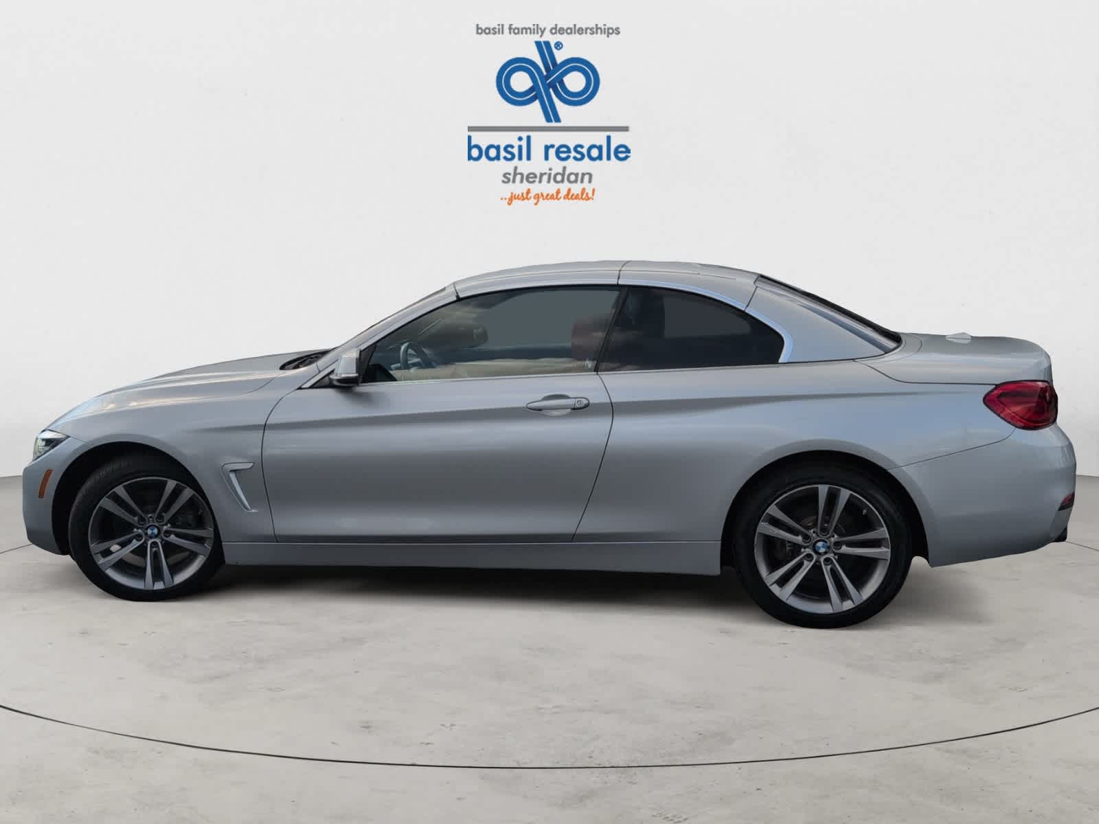 2019 Bmw 430i xDrive Convertible photo 3