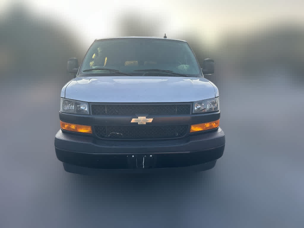 2021 Chevrolet Express LS photo 2
