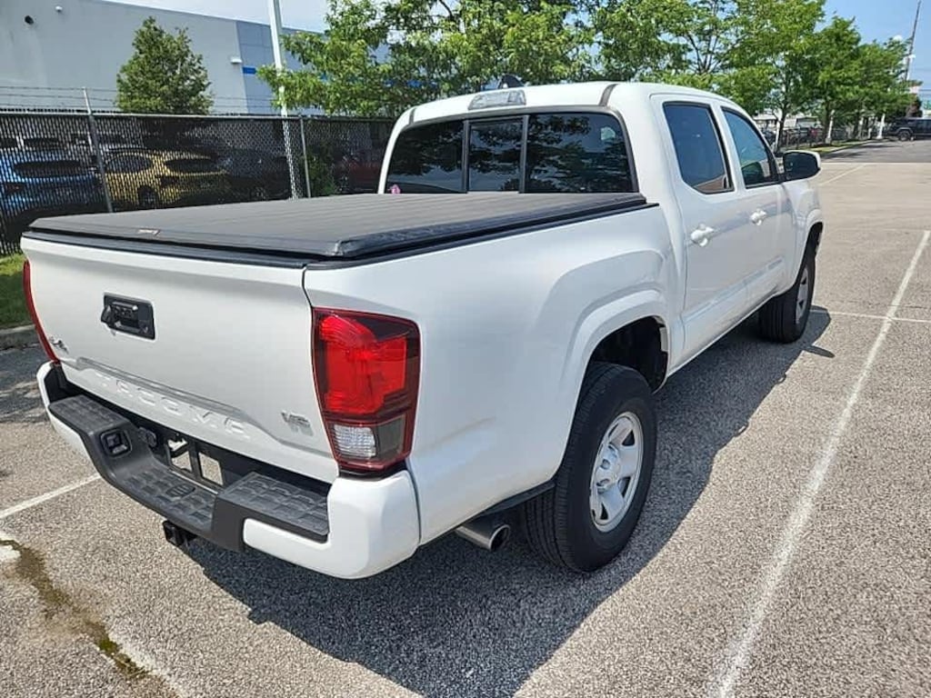 Used 2022 Toyota Tacoma SR Double Cab 5 Bed V6 AT (Natl) Double Cab 5 Bed V6 AT (Natl)