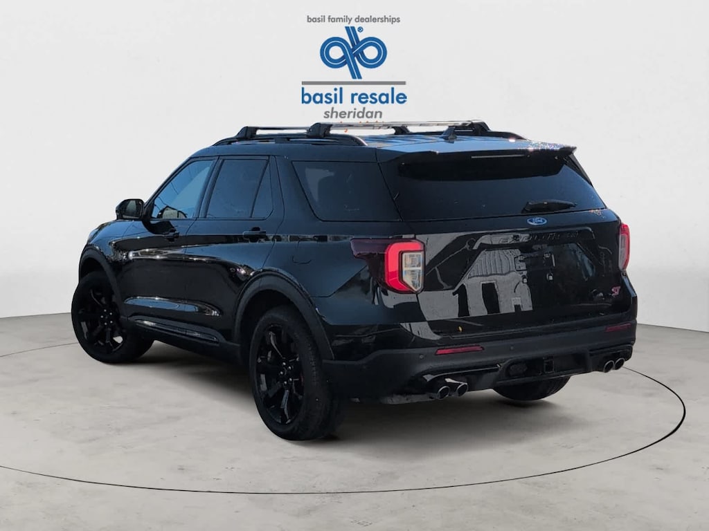 Used 2023 Ford Explorer ST 4WD