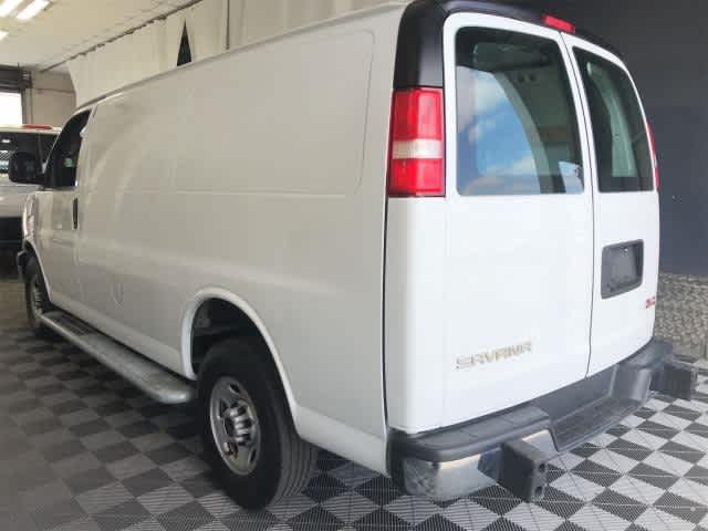 2023 Gmc Savana 2500 Cargo photo 4