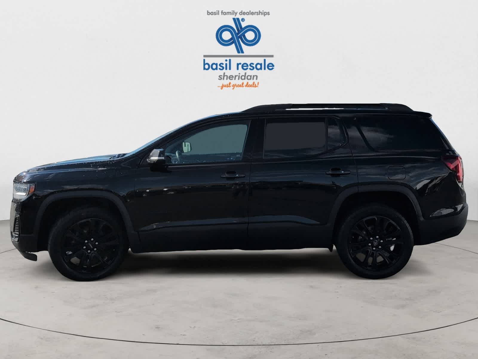 2023 Gmc Acadia SLE photo 3