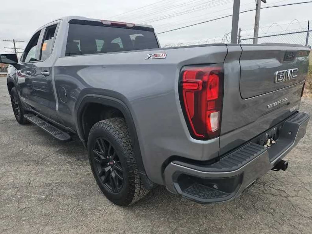 Used 2022 GMC Sierra 1500 Limited Elevation 4WD Double Cab 147 4WD Double Cab 147