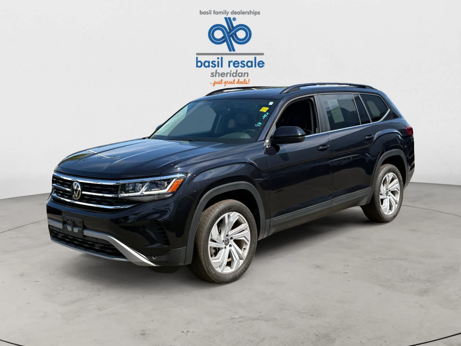 2022 Volkswagen Atlas V6 SE Technology photo 2