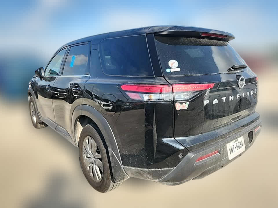 2024 Nissan Pathfinder S photo 3