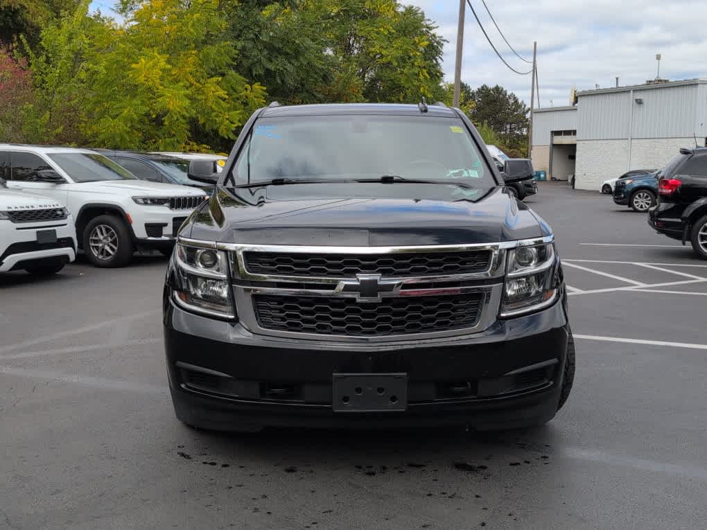 2019 Chevrolet Tahoe LS photo 2
