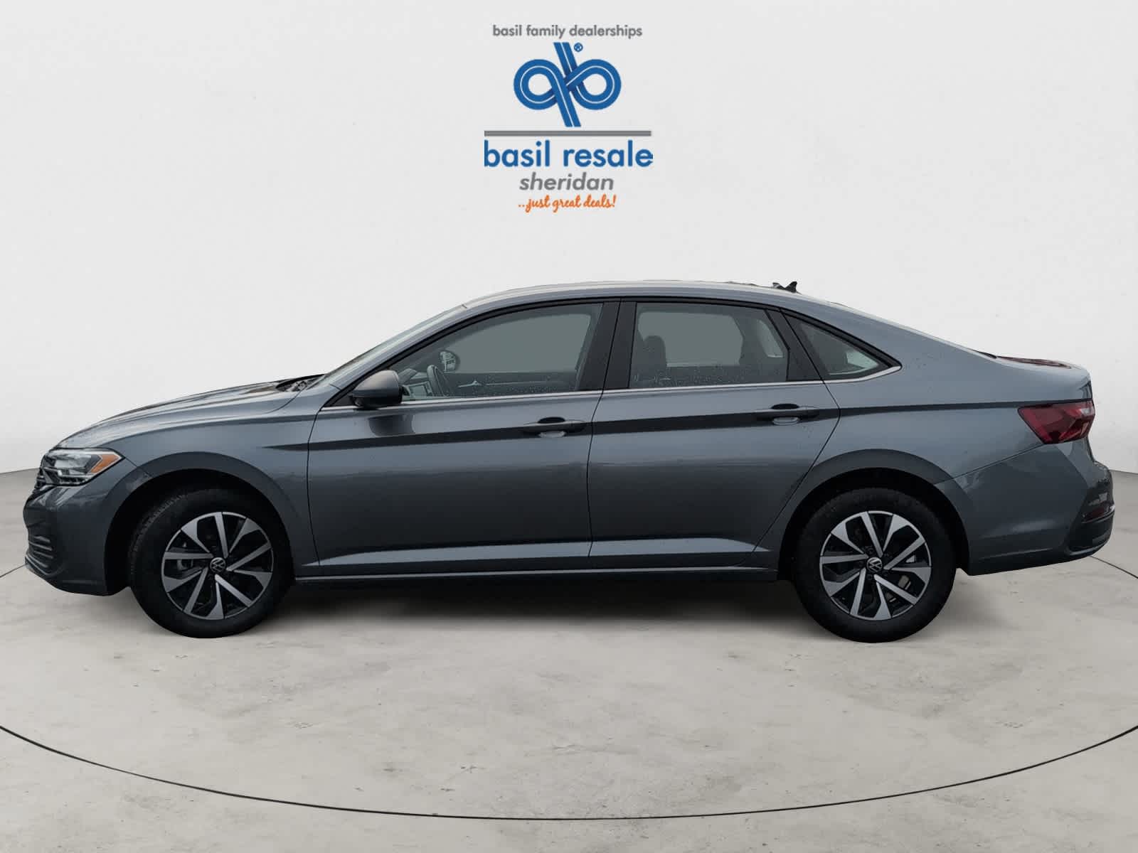 2024 Volkswagen Jetta S photo 3