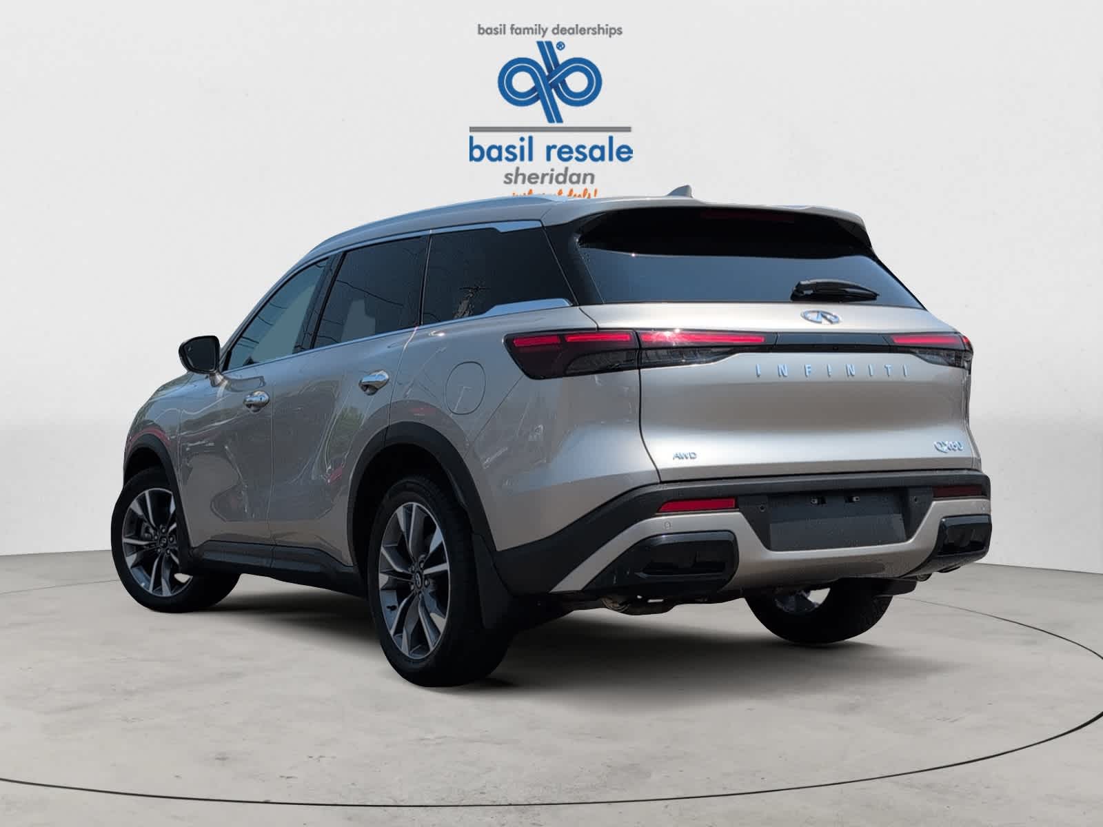 2025 Infiniti QX60 Luxe AWD photo 3