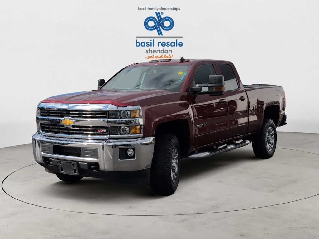 Used 2017 Chevrolet Silverado 2500HD LT 4WD Double Cab 144.2 4WD Double Cab 144.2