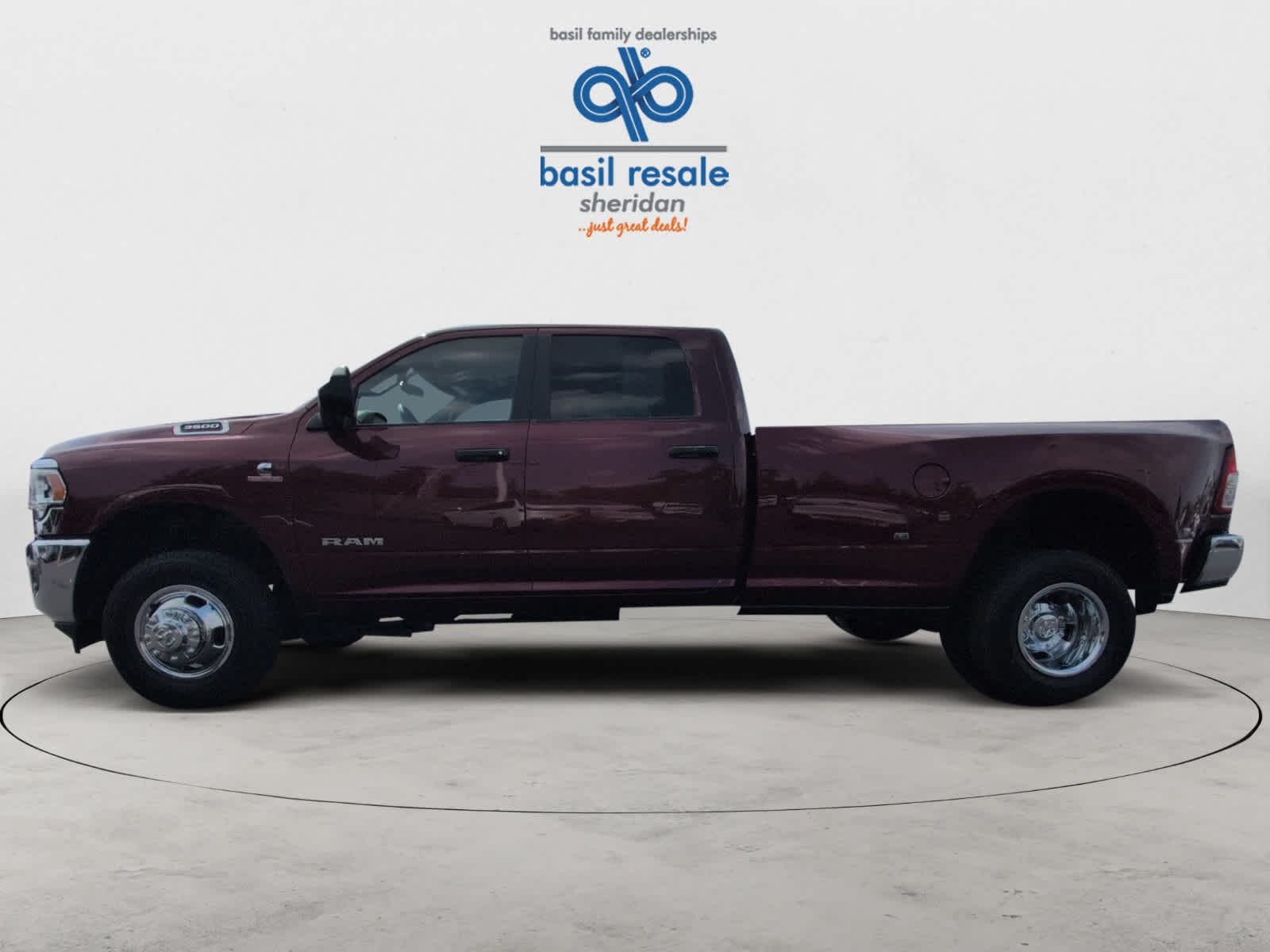 2022 Ram 3500 Big Horn photo 3