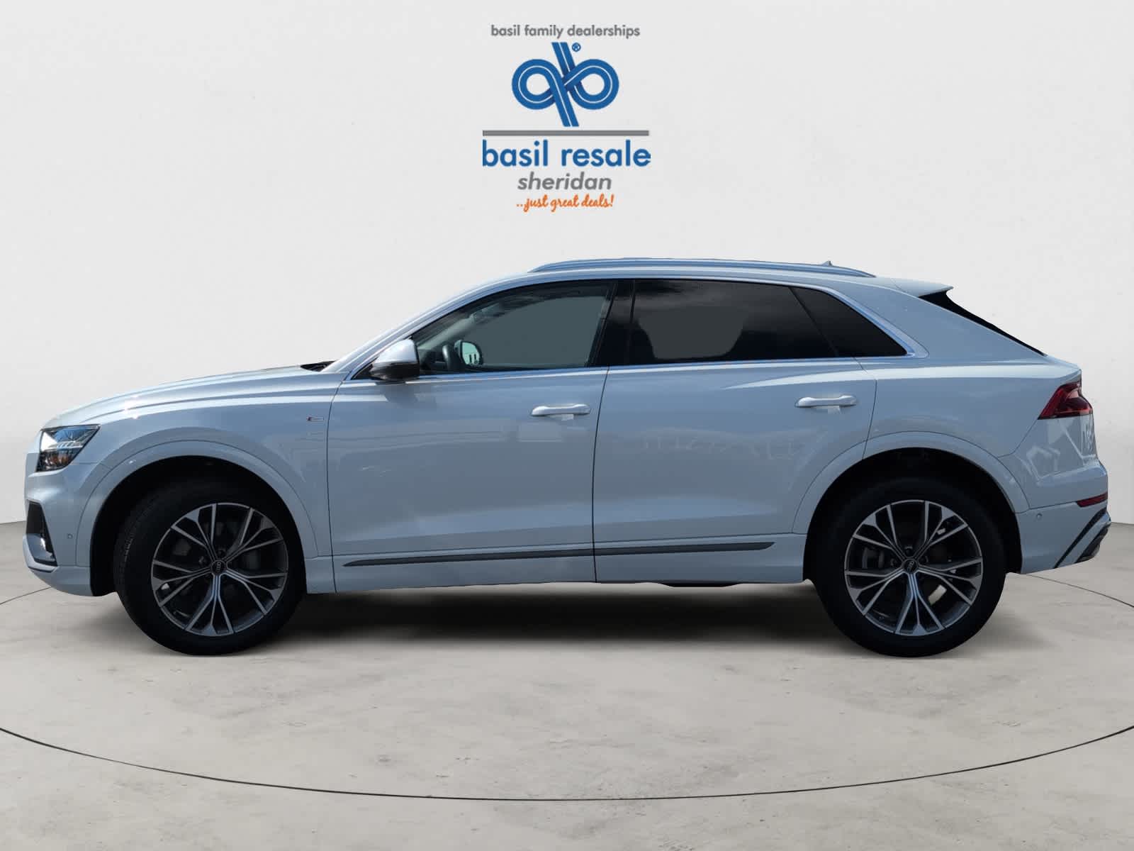 2023 Audi Q8 Premium Plus 55 photo 3