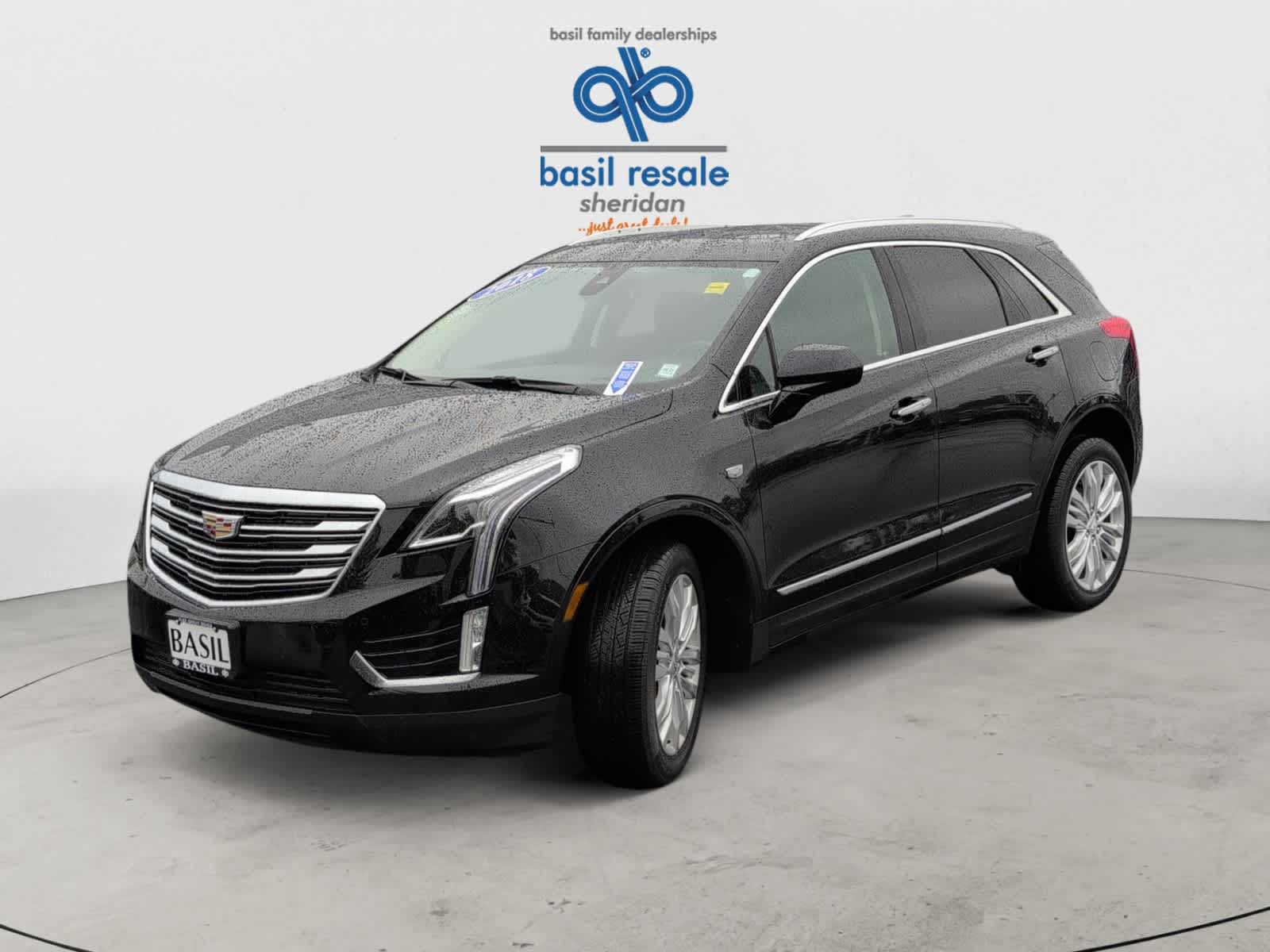 2018 Cadillac XT5 Premium Luxury photo 2