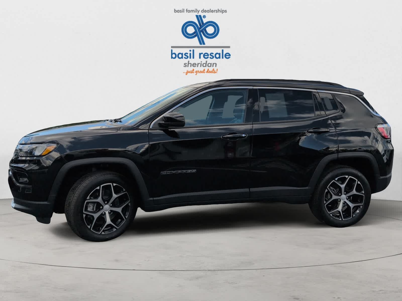 2024 Jeep Compass Limited photo 3