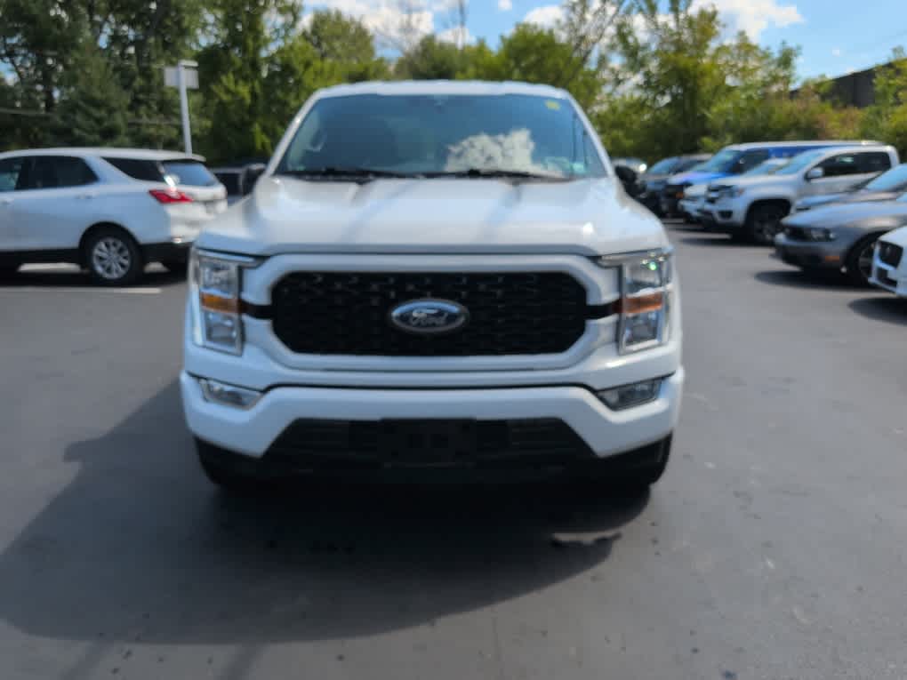 2021 Ford F-150 XL photo 2