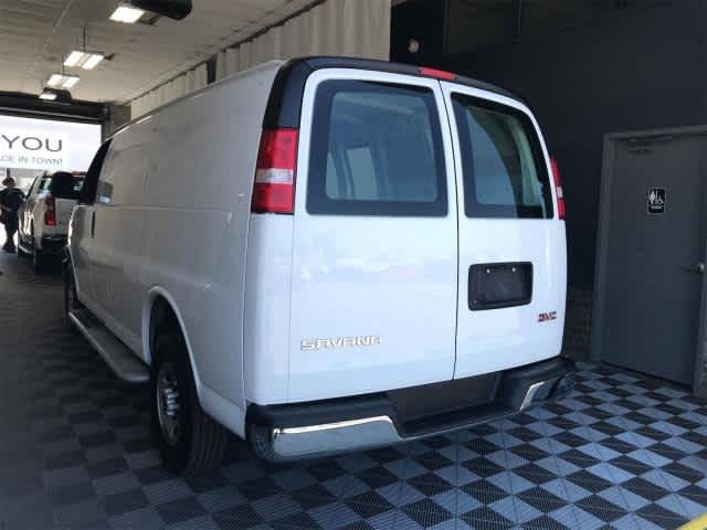 2023 Gmc Savana 2500 Cargo photo 4