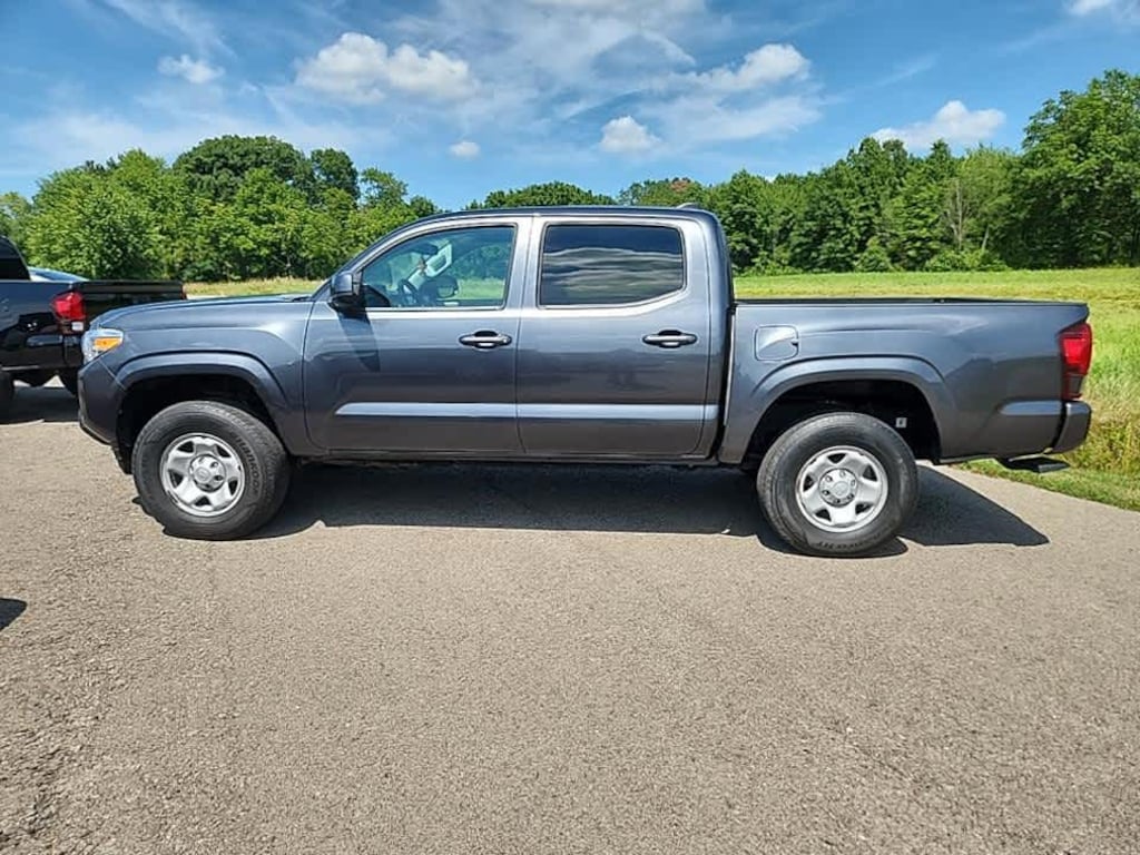 Used 2022 Toyota Tacoma SR Double Cab 5 Bed V6 AT (Natl) Double Cab 5 Bed V6 AT (Natl)