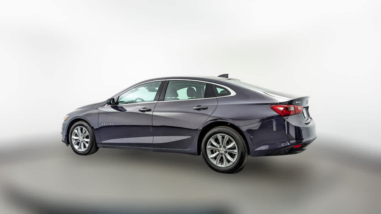 2025 Chevrolet Malibu 1LT photo 3
