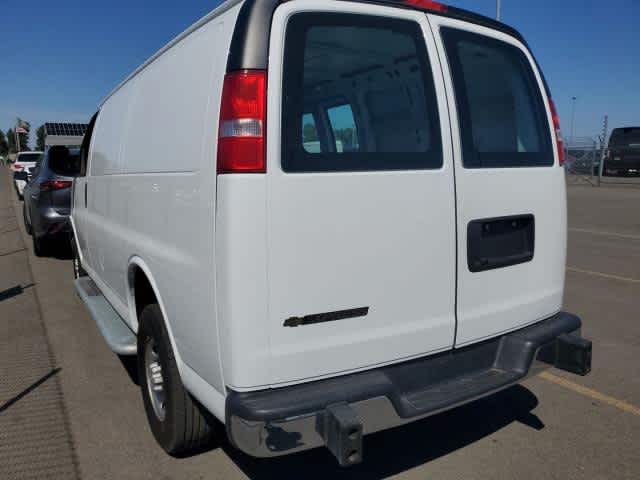 2023 Chevrolet Express 2500 Cargo photo 4