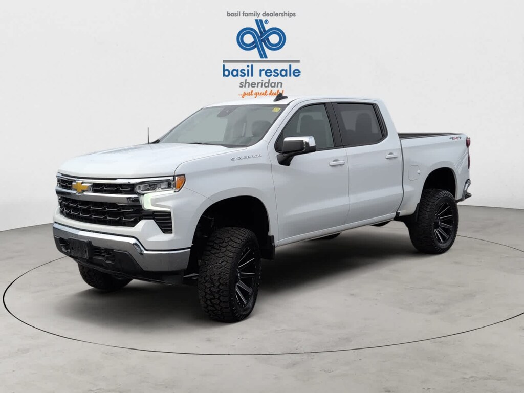 Used 2025 Chevrolet Silverado 1500 LT