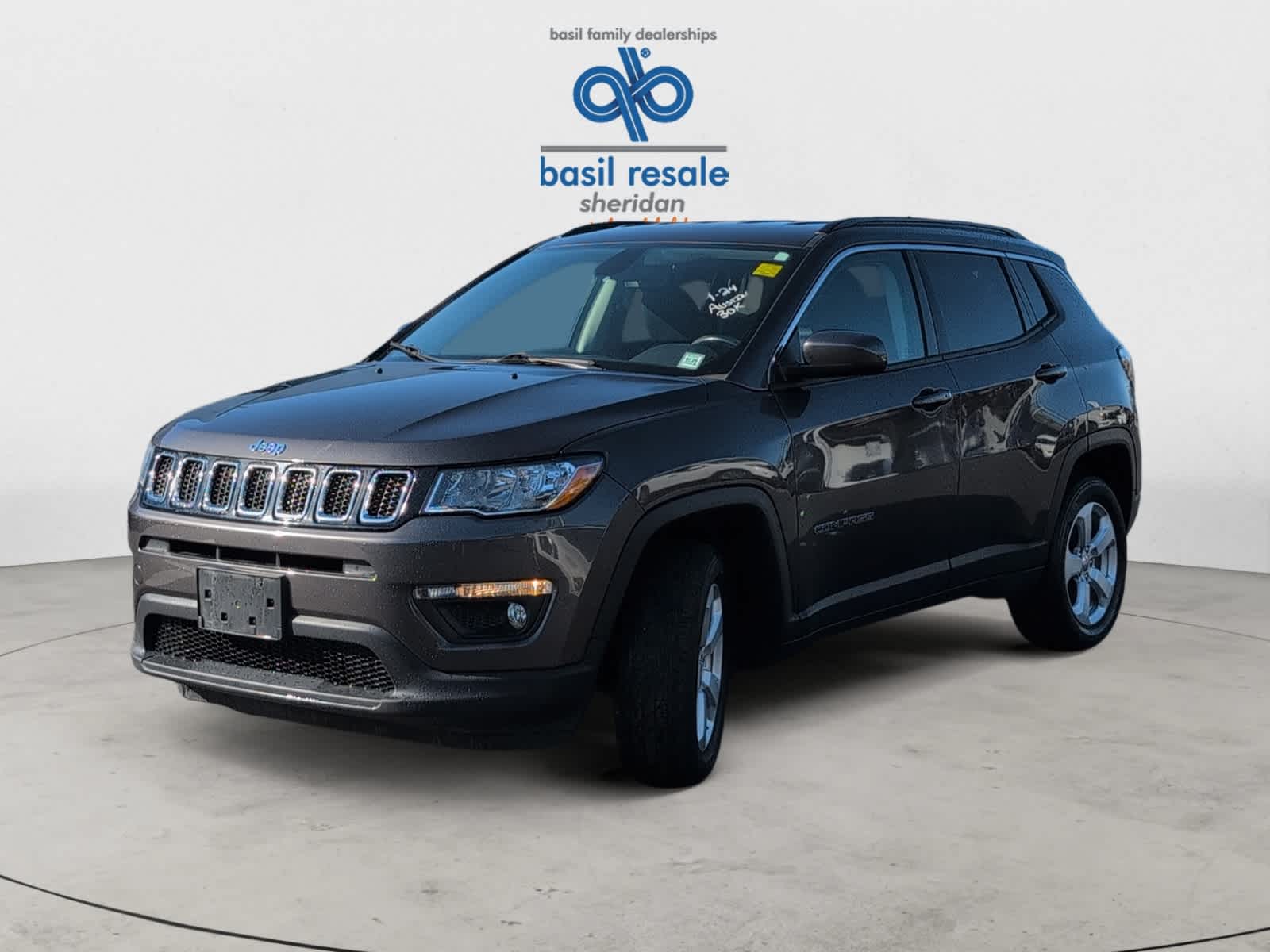 2020 Jeep Compass Latitude photo 2